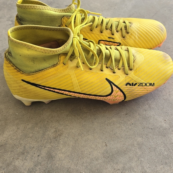 Nike Air Zoom Cleats Mercurial Superfly Soccer Size 8 - Picture 1 of 8